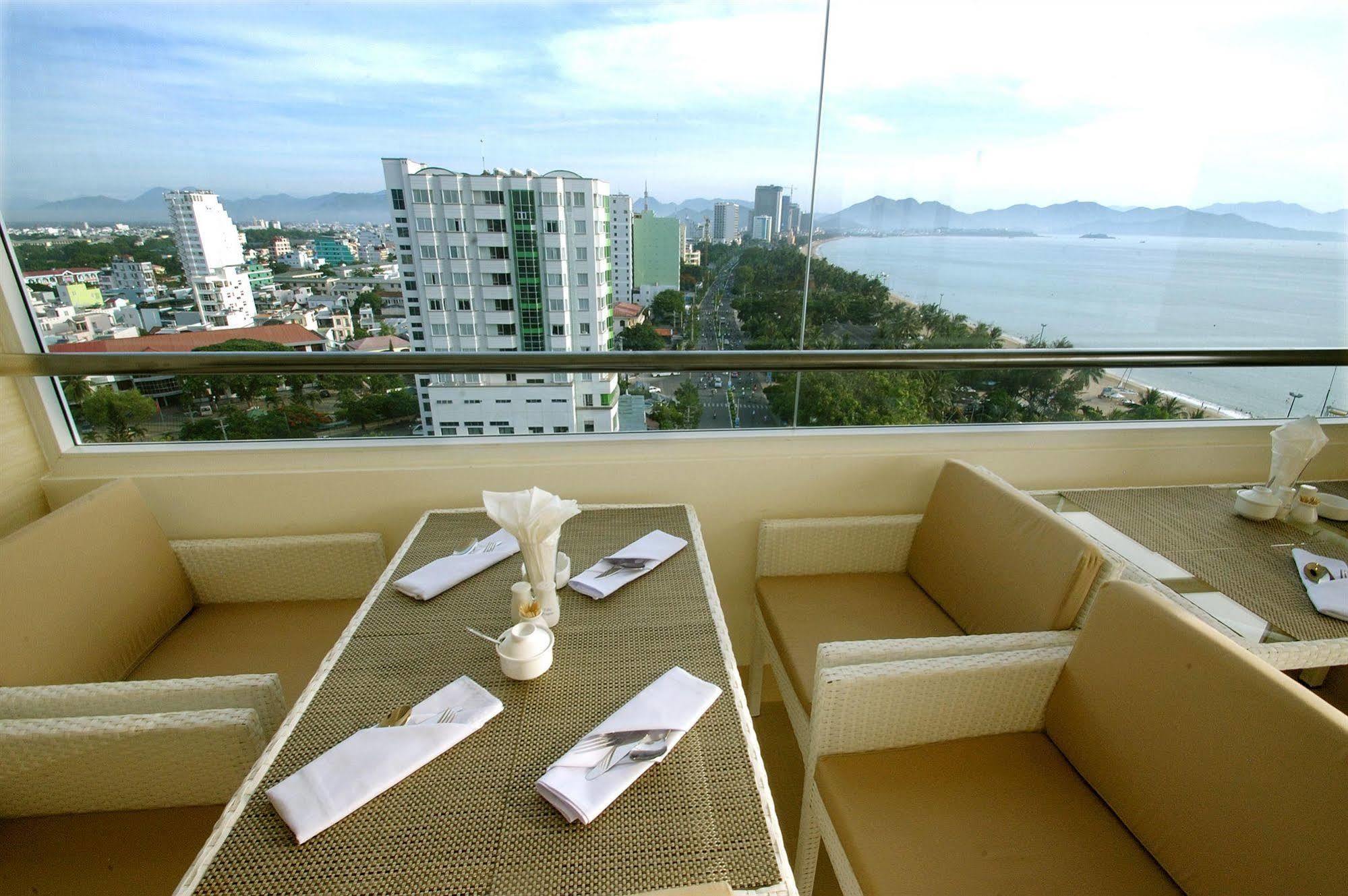 Blue Pearl Hotel Nha Trang Exterior foto